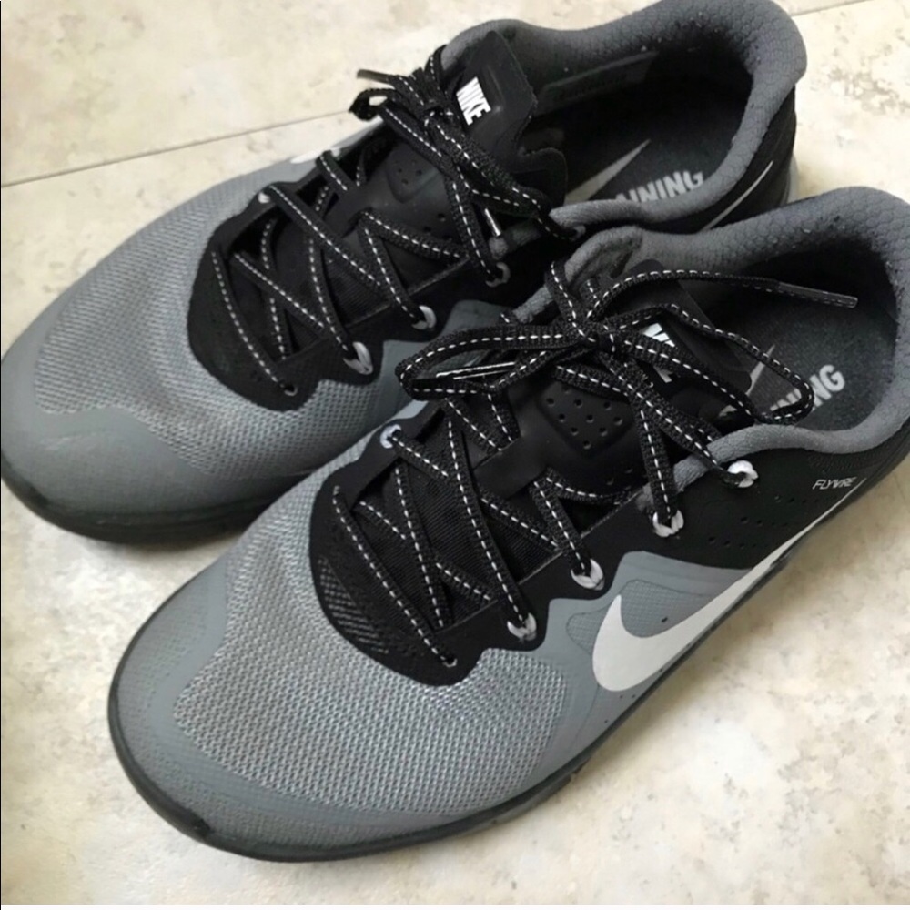 Women’s Nike Metcon 2